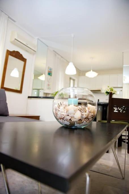 Vegera House Athens Greece Appartement Buitenkant foto